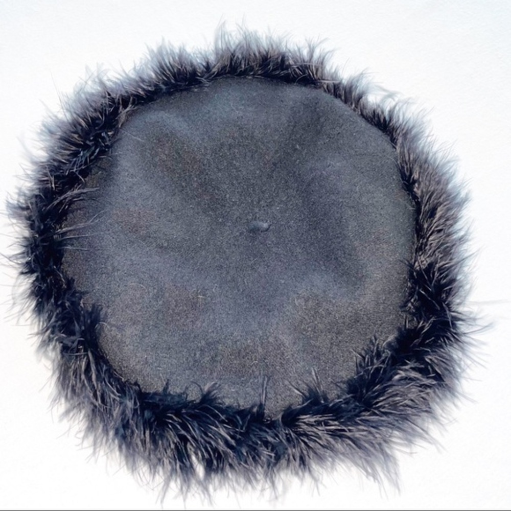 Vintage 100% Wool Black Fur Trim Beret